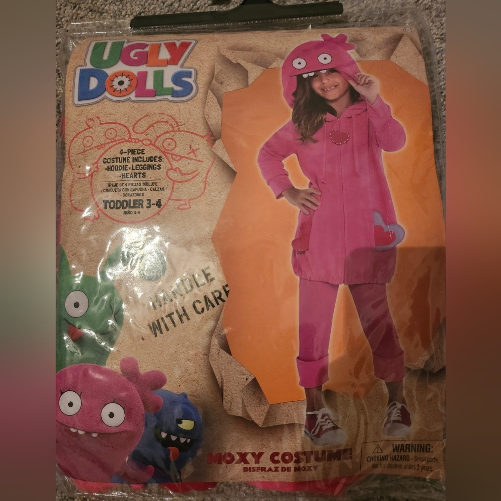 Ugly Dolls Moxy Costume